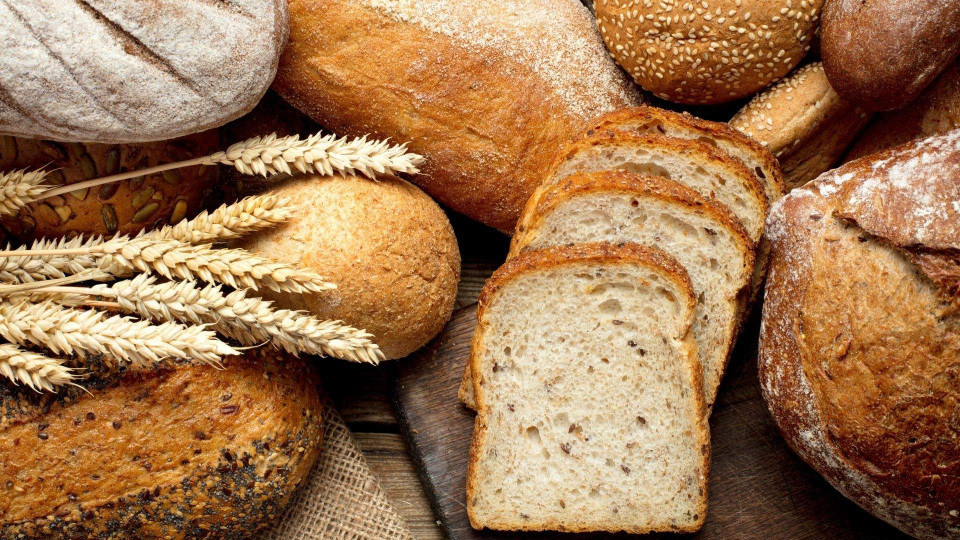 Different kinds of bread.